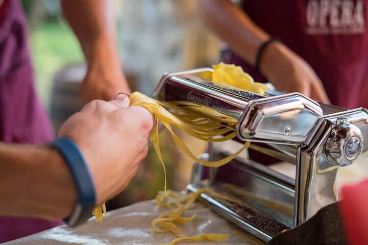 Pasta and Italian Recipes in the Countryside