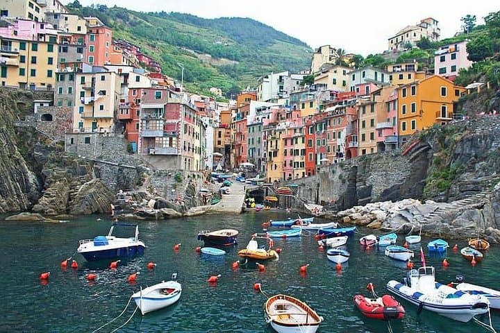Pisa and 5 Terre Private Tour from La Spezia Port