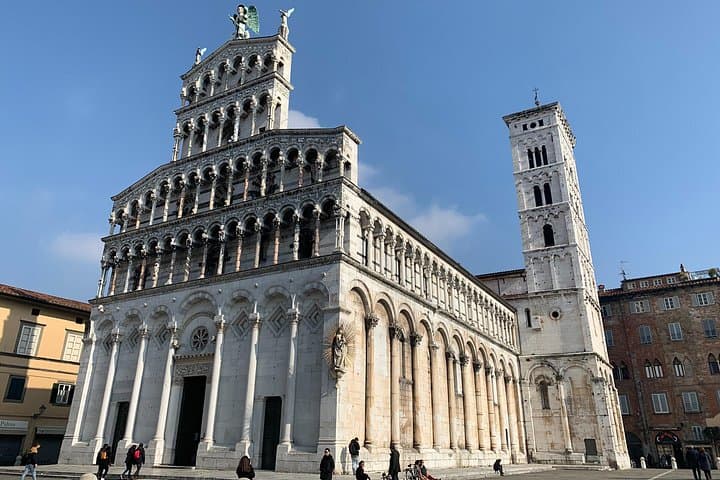 Pisa and Lucca from the Livorno Cruise Port