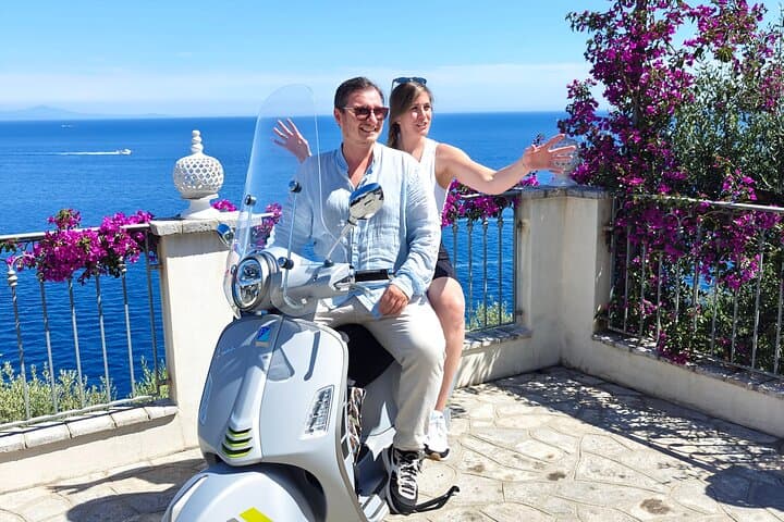 Discover the Magic of the Amalfi and Sorrento Coast by Vespa