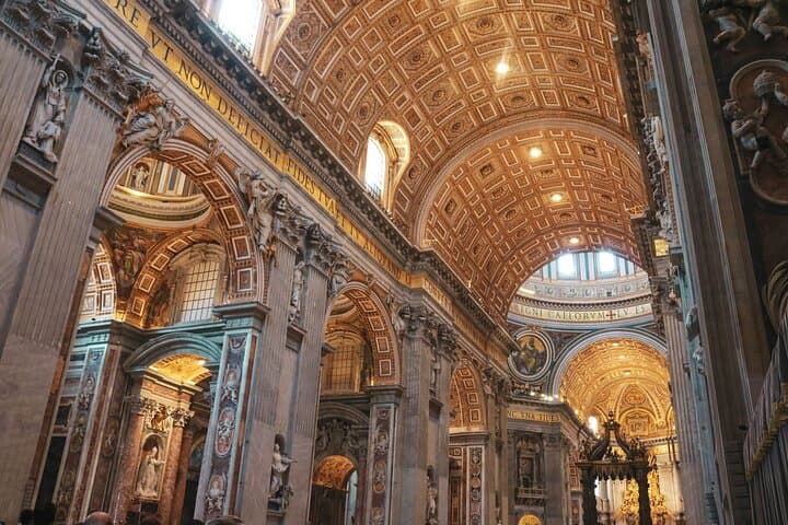 St. Peter Basilica Guided Tour: Dome Climb, Papal Tomb & Grottoes
