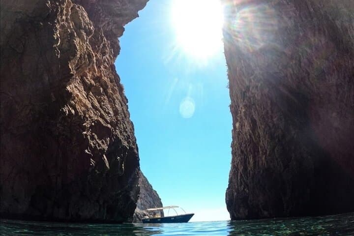 3 hours - Boat Tour to the Caves of Santa Maria di Leuca