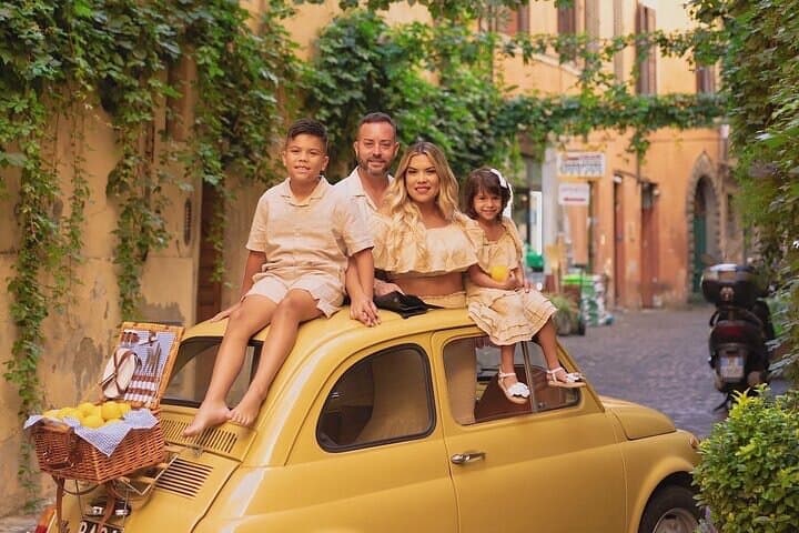 Rome Fiat 500 Vintage tour with photos and videos