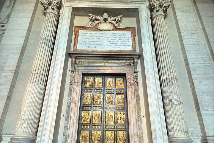 Vatican City St Peter's Basilica Fun Tour (small group)