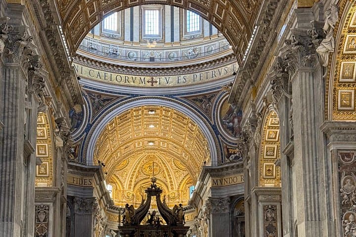 Vatican City St Peter's Basilica Fun Tour (small group)
