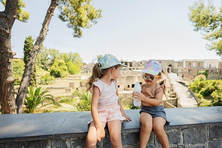 From Naples: Amalfi Coast, Sorrento & Pompeii Day Experience