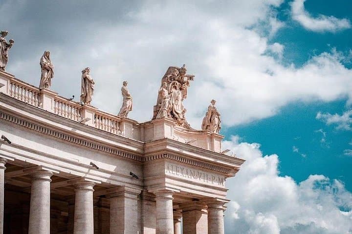 Vatican City: Papal Audience with Hosted Entry