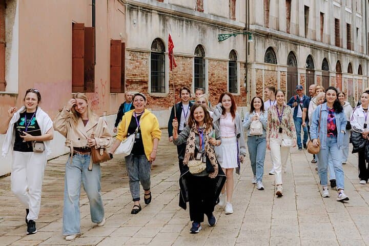 Walking tour in Venice with an architect