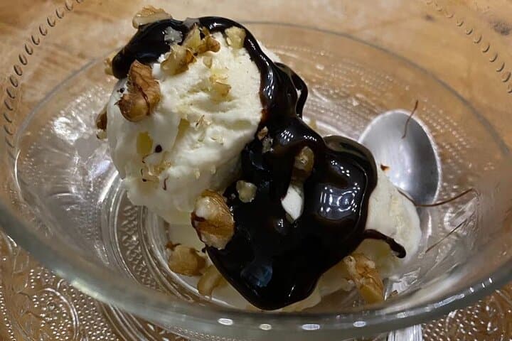Gelato Class in Bologna to Learn Churn and Taste Italian Gelato