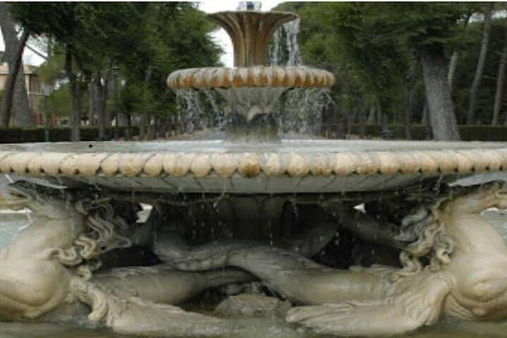 Rome Tour of the Villa Borghese Gardens by Golf Cart