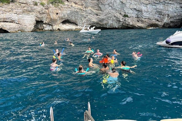 Blue Grotto and Capri All Inclusive Private Boat Tour