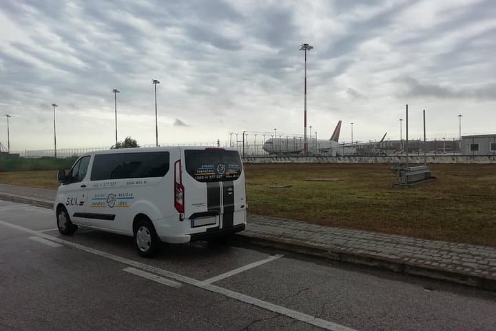Transfer from Trieste to Venice Airport