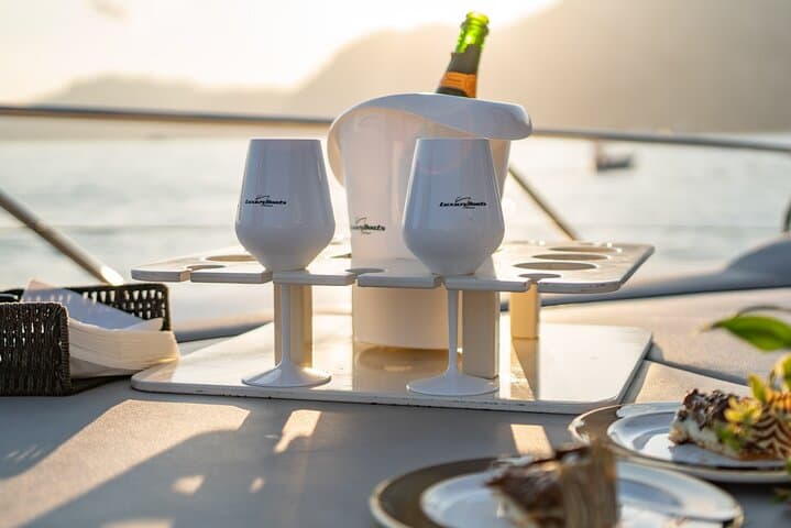 Private Sunset Tour by Luxury Boats Positano