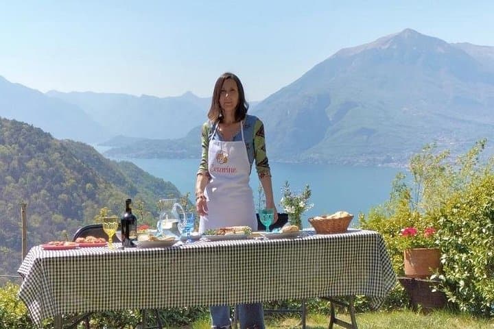Authentic Pizza-Making Class with Lake Como Views