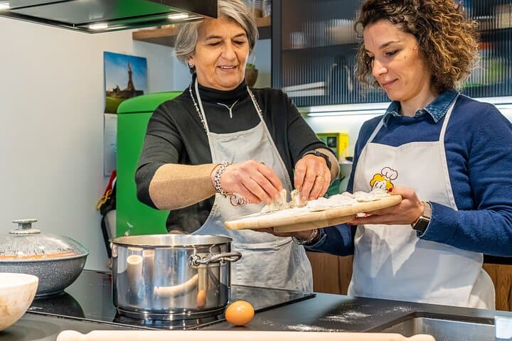 Italian Cooking Class with Lake Views in Varenna by Cesarine