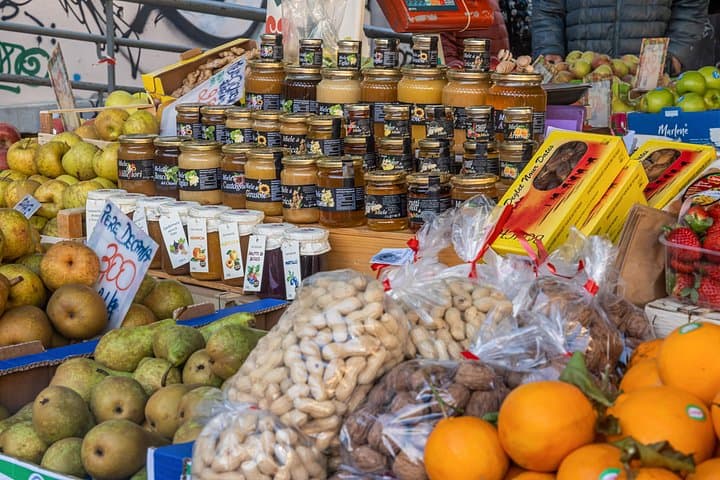 Messina Walking Tour & Traditional Cooking Class with Wine