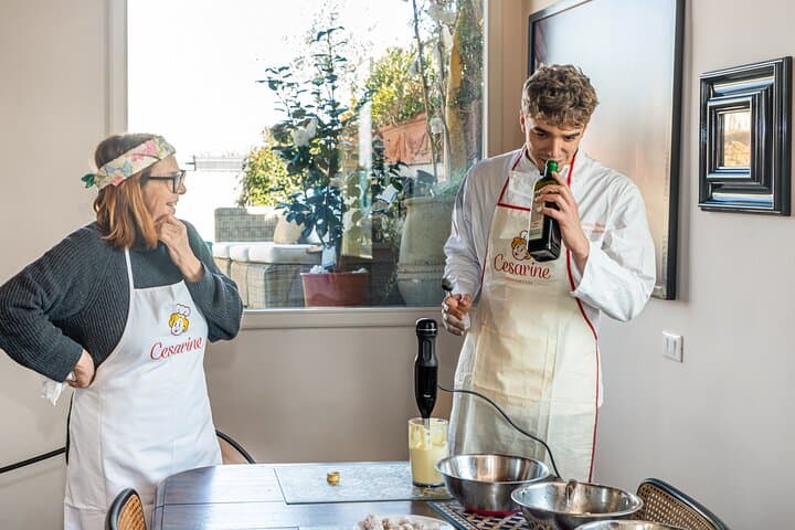 La Spezia Walking Tour & Traditional Cooking Class with Wine