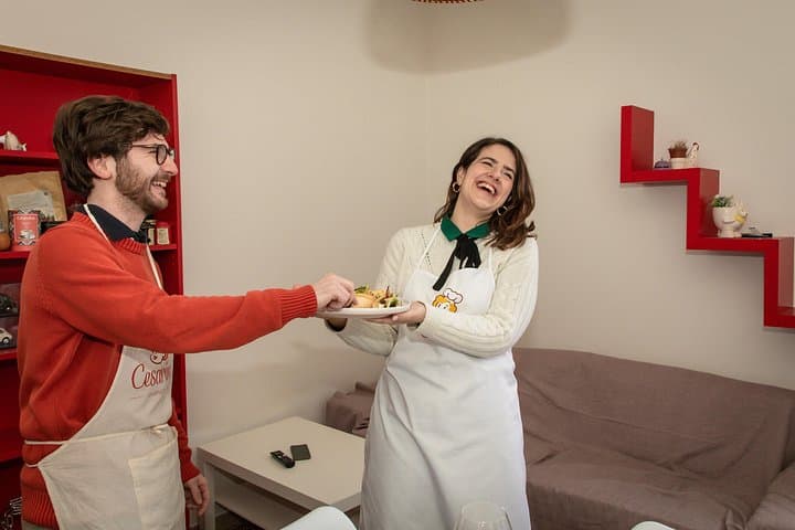 Livorno Walking Tour And Traditional Cooking Class with Wine