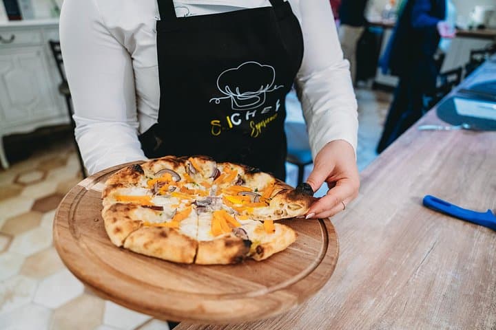 Florence Pizza and Gelato Cooking Class: Small Group Experience