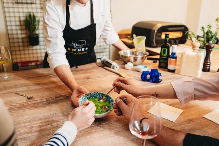 Florence Pasta and Gelato Cooking Class: Small Group Experience