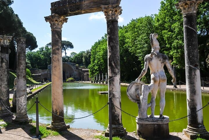 Rome to Villa Adriana Private Day Trip by Train with Tickets