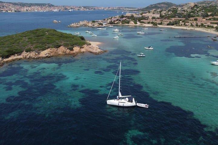 Sailing experience Magdalene Archipelago only Small Groups