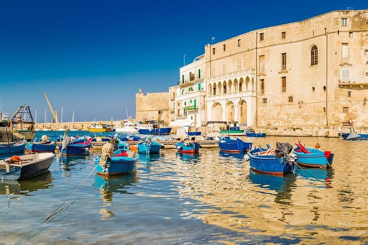 2-Hour Private Guided Tour in the Old Town of Monopoli