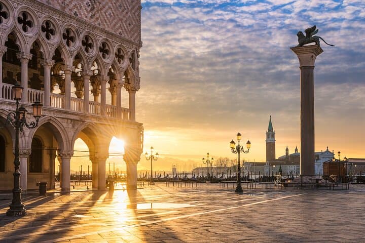 Milan to Venice Private Transfer with English-Speaking Driver