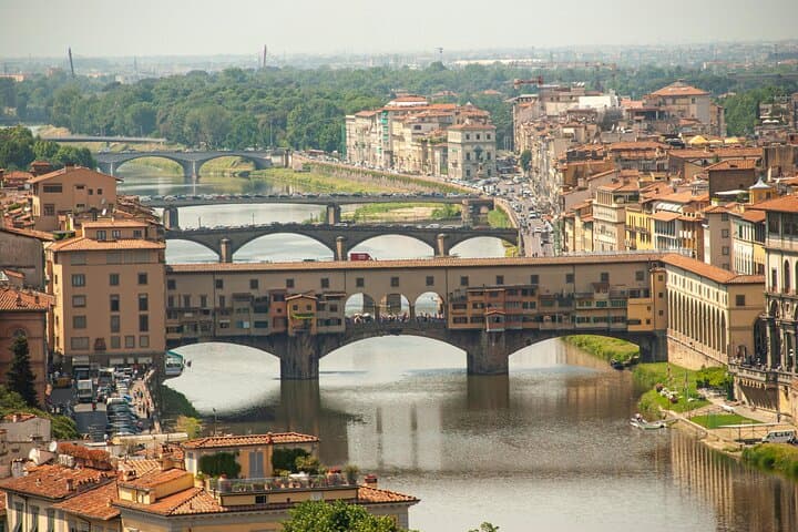 Private Transfer from Bologna Airport to Florence