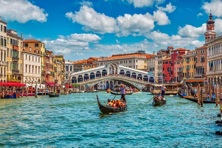 Venice Walking Tour with Audioguide on Your Smartphone