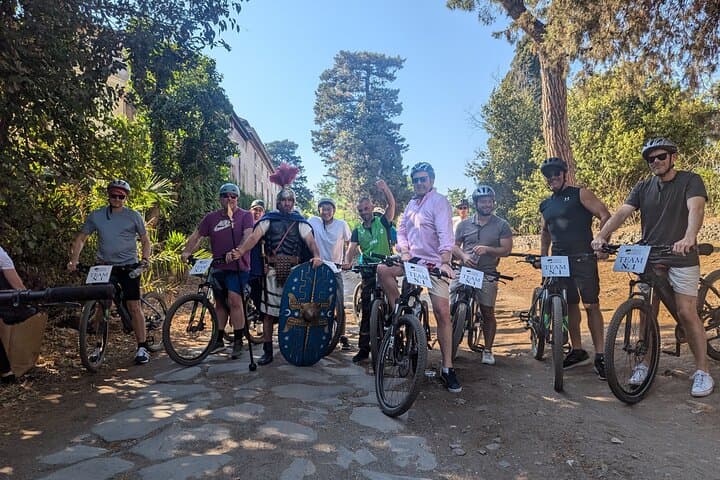 5 days between Rome and Umbria: with private transfer and e-bike tour