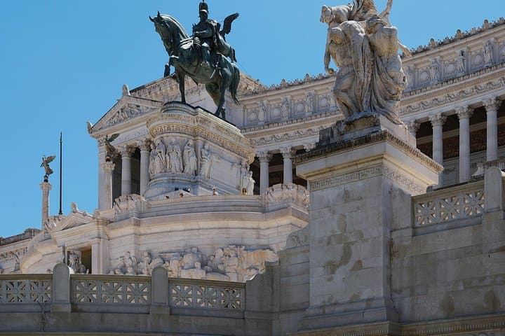 Rome City Highlights Golf Cart Ride with Private Guide Option