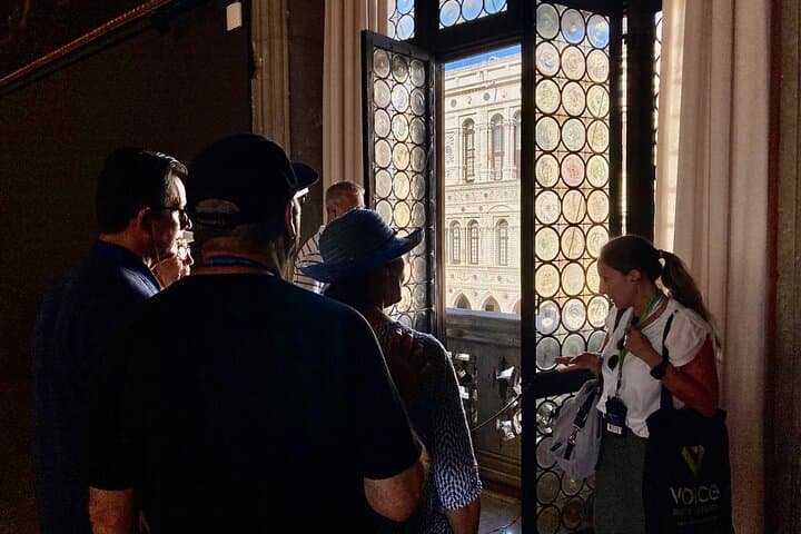 Semi-Private Doge’s Palace Evening Tour - Group of Max 6 People