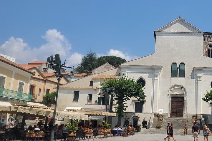 Ravello : Private Transfer from Naples visit Pompeii