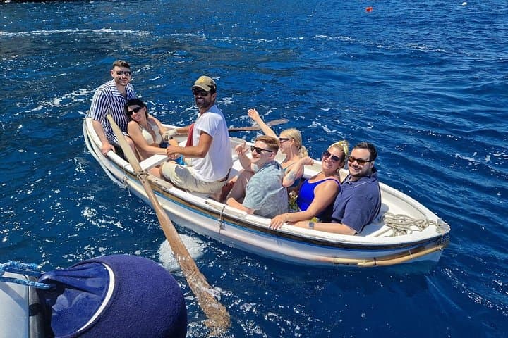 2-Hour Private Capri Boat Tour with Blue Grotto and Faraglioni