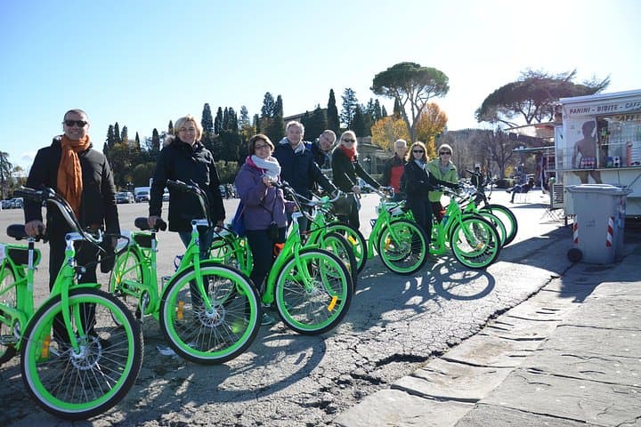 Florence: Guided E-Bike Tour to Piazzale Michelangelo