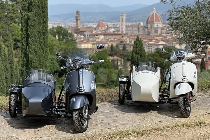 Private Vespa Sidecar Tour of Florence with Panoramic Views