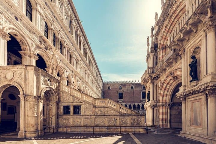Venice: Doge's Palace and St. Mark's Basilica Private Guided Tour