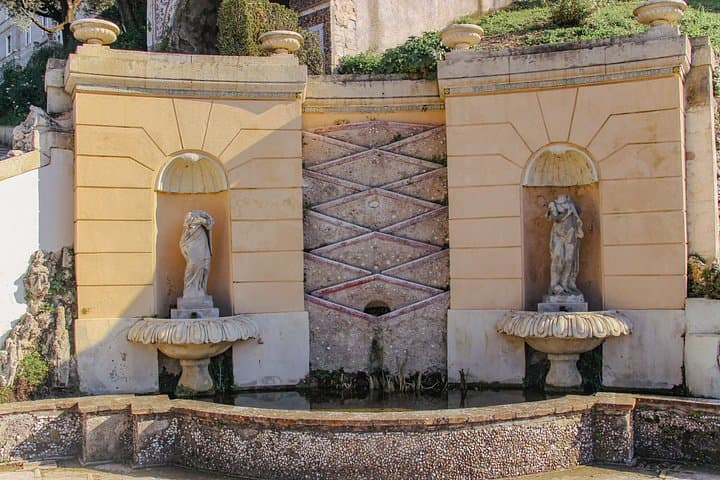 Tivoli Day Trip from Rome: Hadrian's Villa and Villa d'Este