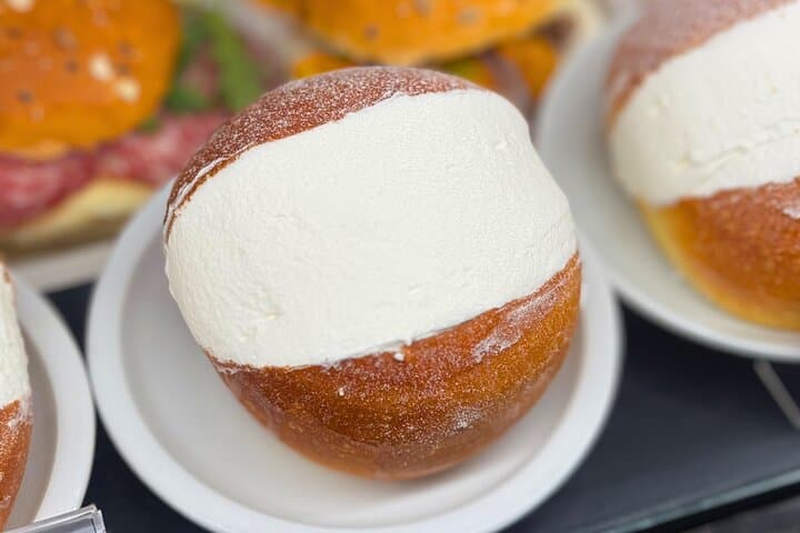 Rome: Rione Monti Food Tasting Tour
