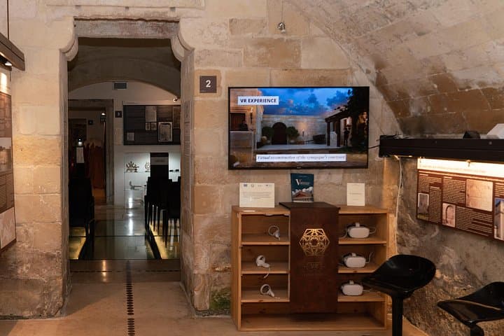 Jewish Museum and Ancient Jewish District - Private guided tour