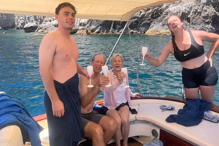 Sorrento Private Coastal Escape by Boat
