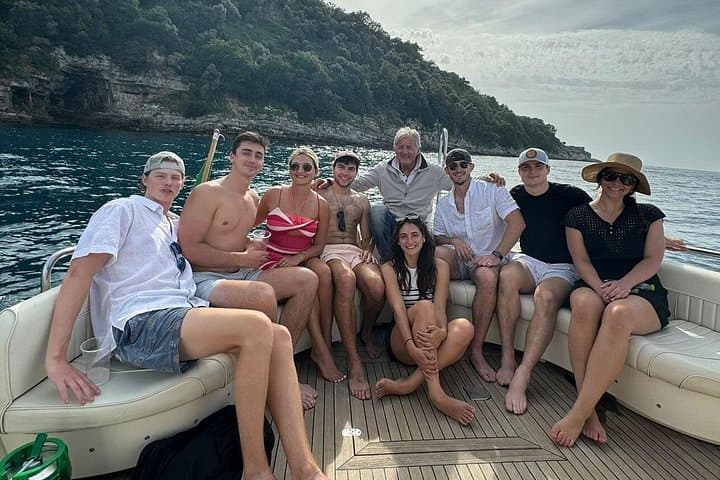 Amalfi Coast Small-Group Boat Tour from Sorrento or Positano