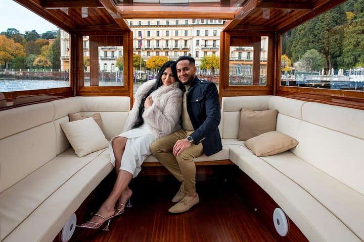 location: Villa d'Este Lake Como.
Occasion: romantic boat tour