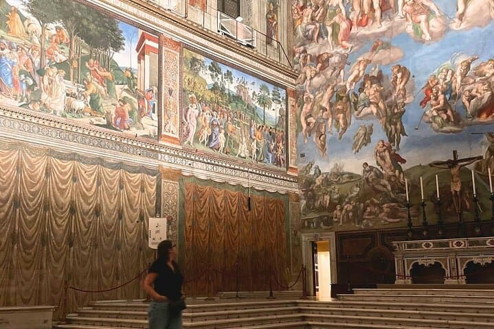 Vatican Museums & Sistine Chapel with Guide - PRIVATE/GROUP TOUR