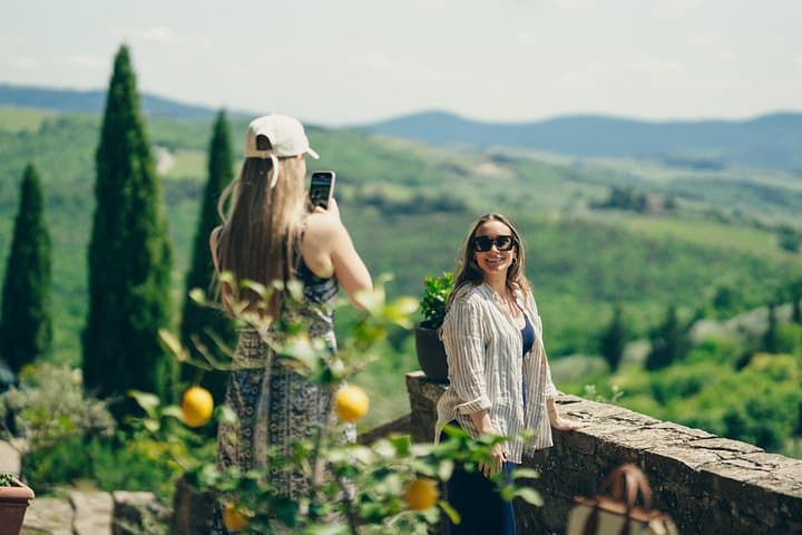 Chianti Wine Tour for Small Groups: 3 Family Wineries & Lunch
