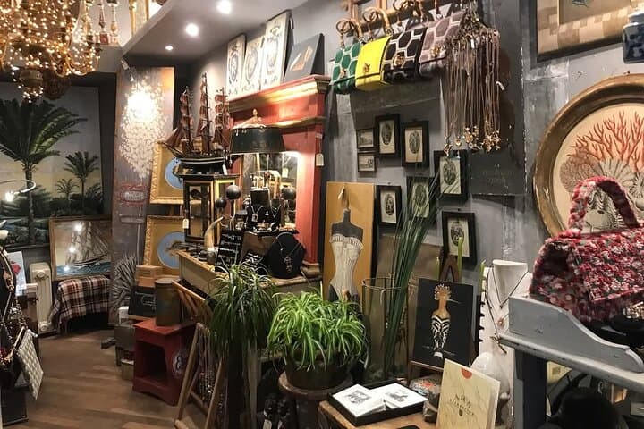 Florence: Meet the Artisans & Explore Historic Shops
