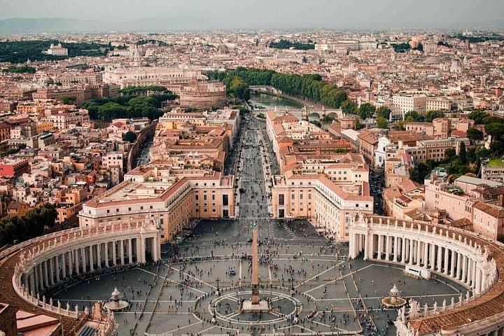 Vatican Museum and Sistine Chapel Small Guided Tour