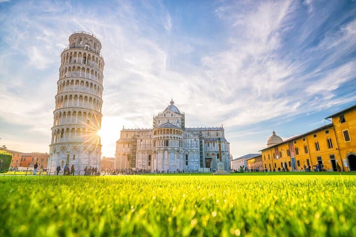 Florence and Pisa Must Sees Exploration from La Spezia