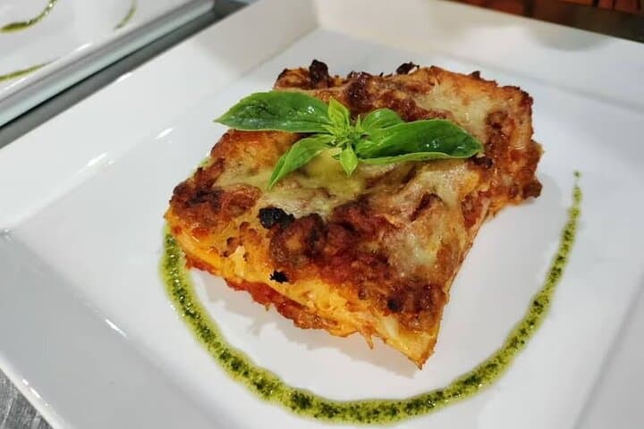 Small Group Pasta and Tiramisu Class in Taormina